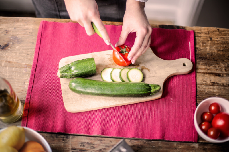Choosing A Cutting Board for Your Kitchen
