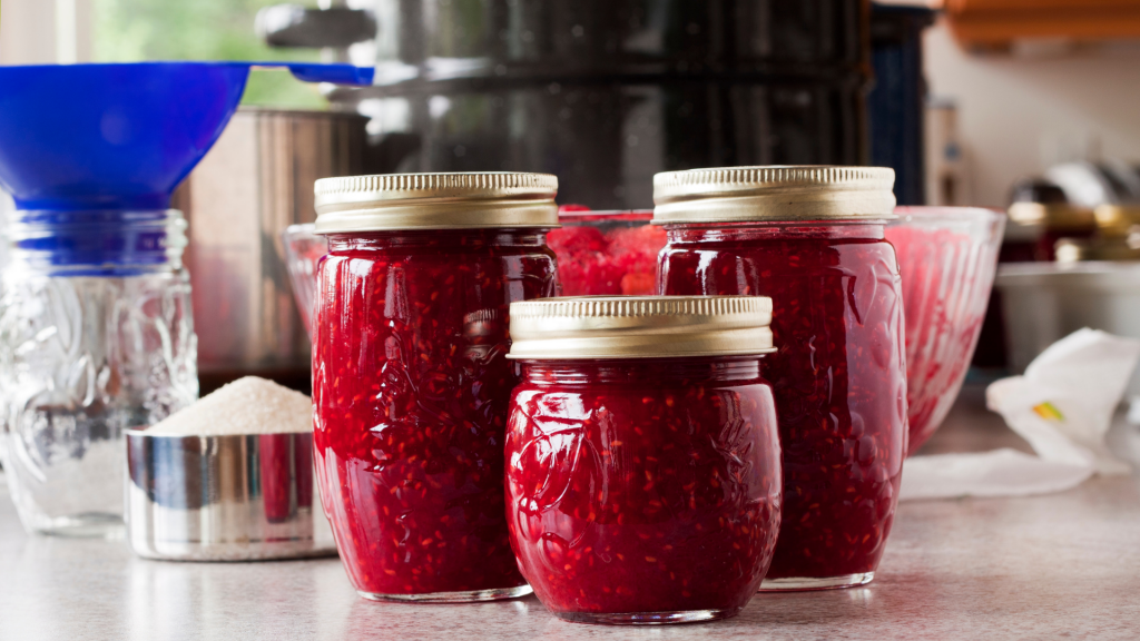 How to Make Raspberry Jam